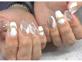 プラスネイル(plus nail)/