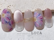 ネイルアトリエルカ(nail atelier LUCA)/W-386 大人可愛いコスモスネイル