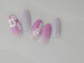 フラワー上品ネイル★