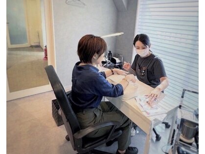 ネイルラウンジ ヒュア(Nail Lounge Hyua)の写真