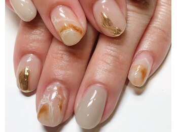 ペルナ perna/ニュアンスネイル