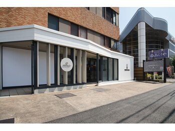 ユーフォリアプラス(euphoria +plus)/店舗外装