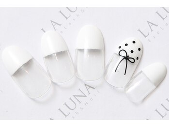 ラルナ ネイルアンドアイラッシュサロン(LA LUNA nail & eyelash salon)/24年7月8月◇定額ナチュラル◇