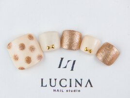 大人水玉ネイル