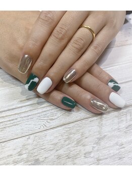 ネイルアンドまつ毛エクステ ルーナ イオン多摩平の森店/ミラーネイル♪