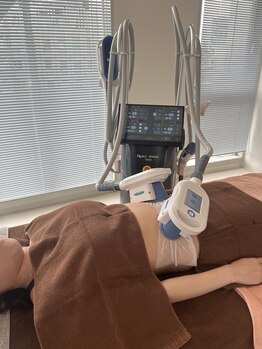 トラレス(Trouless)/脂肪冷却