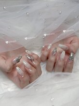 ミハナ(MIHANA )/ゴージャスデザイン