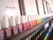 レセルブネイル Reserve nail nail salon&schoolの雰囲気（ネイルカラーやサンプルも多数用意しています♪）