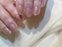 ネイルズ ララ(nails Lala)/上品パールカラー。