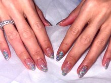 パダアット ヴァラネイル 天神南店(PADA at VALLANAIL)/ラメグラデーション/夏ネイル