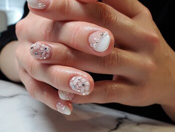 ネイルサロンブラン(nail salon BLANC)/お花の敷き詰めブライダルネイル