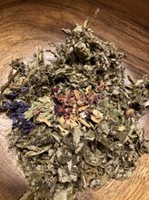 ララルアナ(Lara luana)/よもぎ蒸しで温活