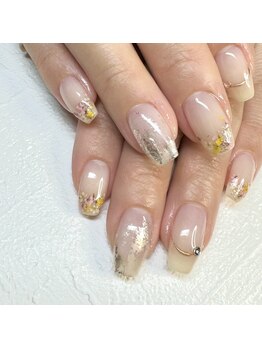 ドットビー(.Bee)/小花ブライダルネイル