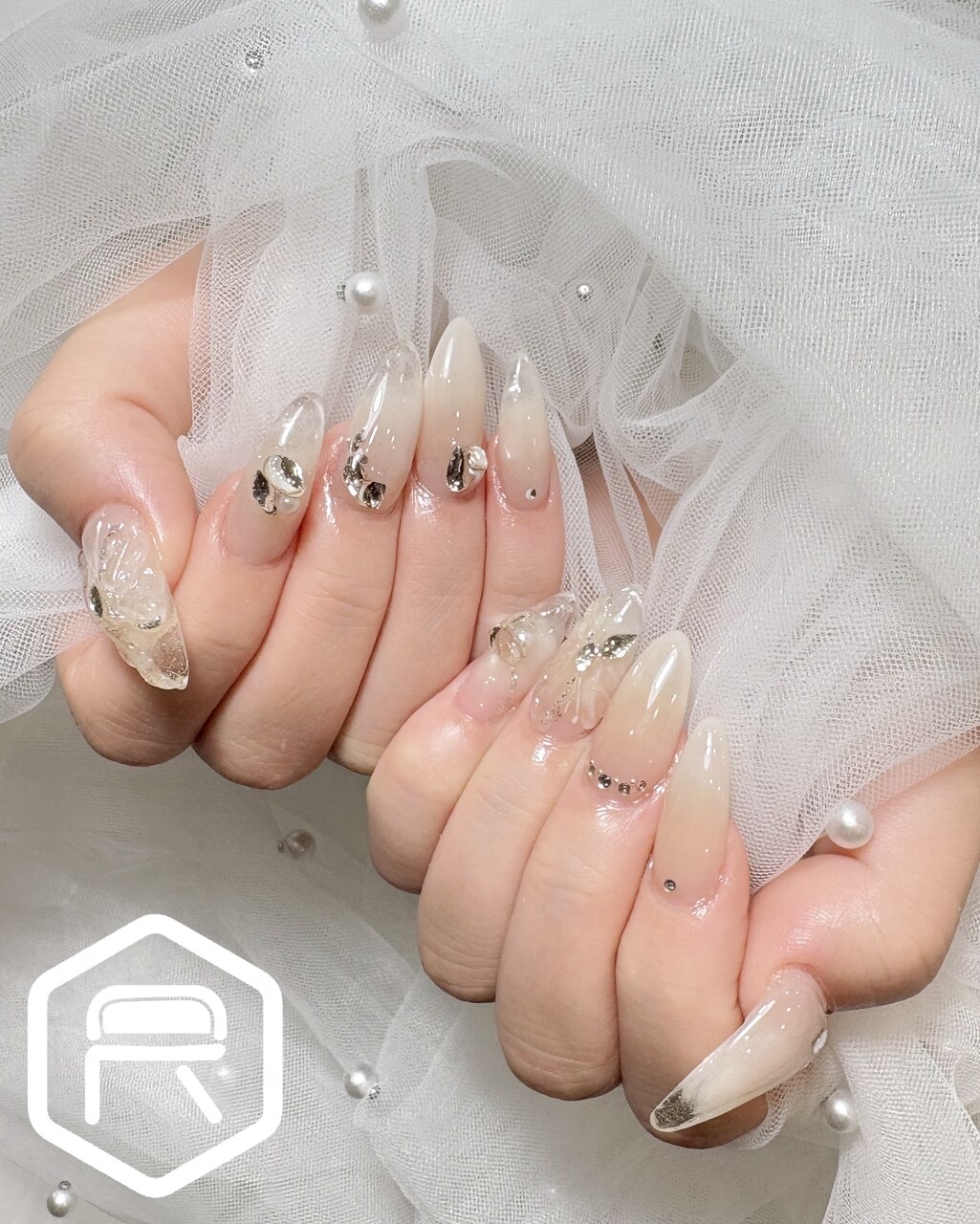 2026年冬トレンド】ホワイト ワンカラーのネイルデザイン集｜人気順