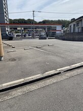 ビューティフルワールド0617(Beautiful World 0617)/駐車場　1番です※狭いです