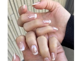 フレンチネイル(オーロラベース