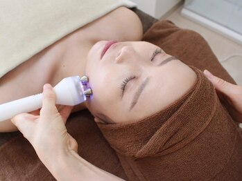リタの写真/《結果重視の肌質改善サロン》長年の悩み/気になり始めたシミやたるみを徹底改善。豊富なコースをご用意！