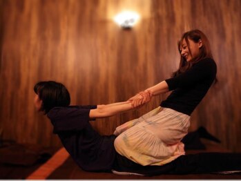 アジアンリラクゼーション ヴィラ 国立店(asian relaxation villa)の写真/力加減、お任せください！個室の癒し空間で、人目を気にせずゆったり施術を受けられます♪お仕事帰りにも◎