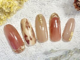 綺麗目ヒョウ柄ネイル