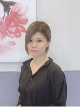 アイニコ 難波店(eyenico) 山口