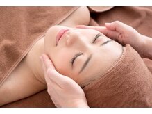 サロンドロキシー (Salon de Roxy)/フェイシャルメニューも◎