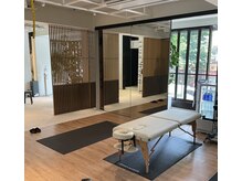 ハッシュバフ(HASH BUFF)の雰囲気（根本改善♪ストレッチをご体験ください！）