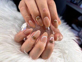 ネイリティヒナタ(Naility Hinata)/