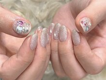 ブラソンネイル(Blossom nail)/春のフラワーネイル