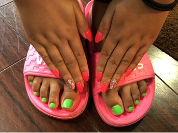 アクア ライズ 上大岡店(Aqua Rise)/【ハンド・フットワンカラー】