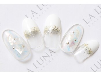ラルナ ネイルアンドアイラッシュサロン(LA LUNA nail & eyelash salon)/24年7月8月◇定額ボリューム◇