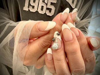 ヌル ネイル 堀江(NURU NAIL HORIE)/フレンチ×個性派アート☆