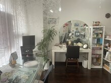 フェイシャル専門サロン アルブルデアンジュの雰囲気（贅沢で居心地の良い店内♪ゆっくりして頂ける居心地の良さ◎）