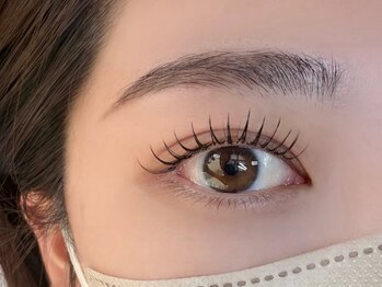 ユナビ 池袋東口(Yunabi)の写真/【目元の可愛さに感動】ダメージレス潤いまつげパーマ♪ナチュラル～パッチリまで豊富なロッドからご提案！