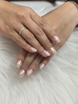 アトリエハルミナ バイ バラ 三島店(atelierharumina by valla)/ミラーネイル/パールネイル