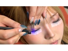 ヘアーアンドメイクアップスタジオ アチャ(Hair Make Up Studio Accha)の雰囲気（モチ重視◎人気のLEDエクステ）