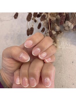 ビューティームーン(beauty moon)/ラメカラー×フレンチ