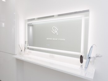 アール ビューティーサロンスパーブ(R BEAUTY SALON SUPERB)/パウダーブースはアメニティ充実