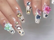 豊富なパーツやカラーで理想のデザインに仕上げます♪