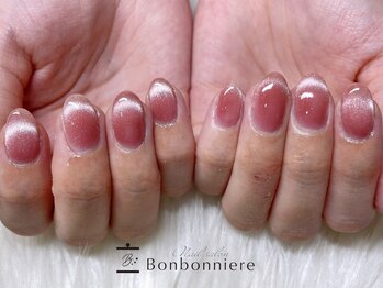 ネイル ボンボニエール 京阪シティモール天満橋店(Nail bonbonniere)/ぷるマグ/シルキーマグネット