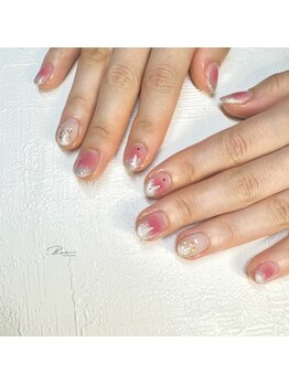 ドットビー(.Bee)/