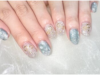 アリイネイルズ(ALII Nails)/しずくキラキラネイル