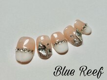 ネイルアンドまつげエクステ ブルーリーフ 四谷三丁目店(Blue Reef)/冬のキラキラビジューネイル