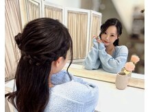アムネダット サロン 新宿三丁目(amunedat salon)の雰囲気（ヘア＆メイクのメニューが人気です☆）