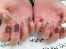 ネイルサロン マジックガール(Nail Salon MagiqueGirl)/【金箔ニュアンス】