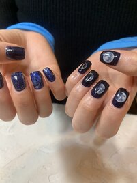 月の満ち欠けネイル