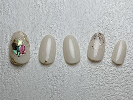 【初回オフ無料】シェルネイル