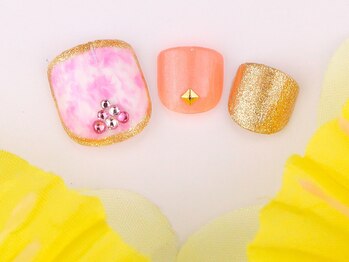 ラヴィネイル 京都駅前店 クレア(La Vie Nail claire)の写真/[京都駅地下直結]【新規&リピーター様】オフ+ケア付★定額フットジェル¥6000が人気♪当日のご予約もOK！