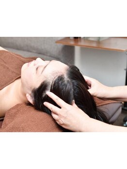 ヘッドスパで癒されたい