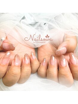 ソワ(sowa)/肌なじみ抜群のベージュ×ラメ