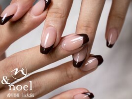 秋冬ネイル　ボルドーブラウン